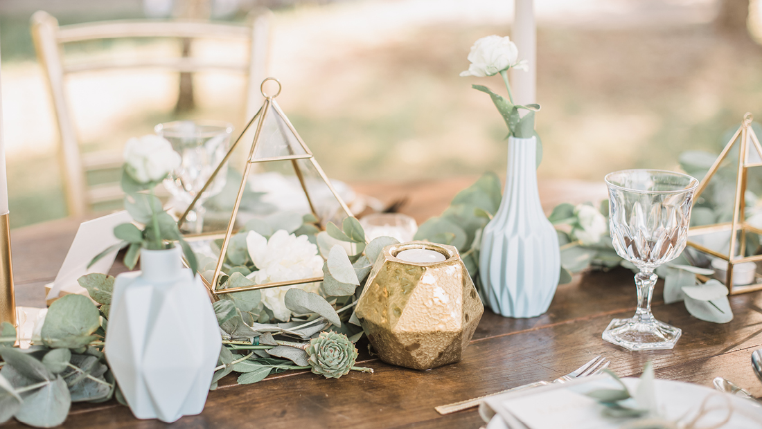 trau-dich-dekoration-weiss-grün-gold